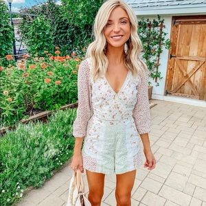 NEW floral matching set🌼🌸